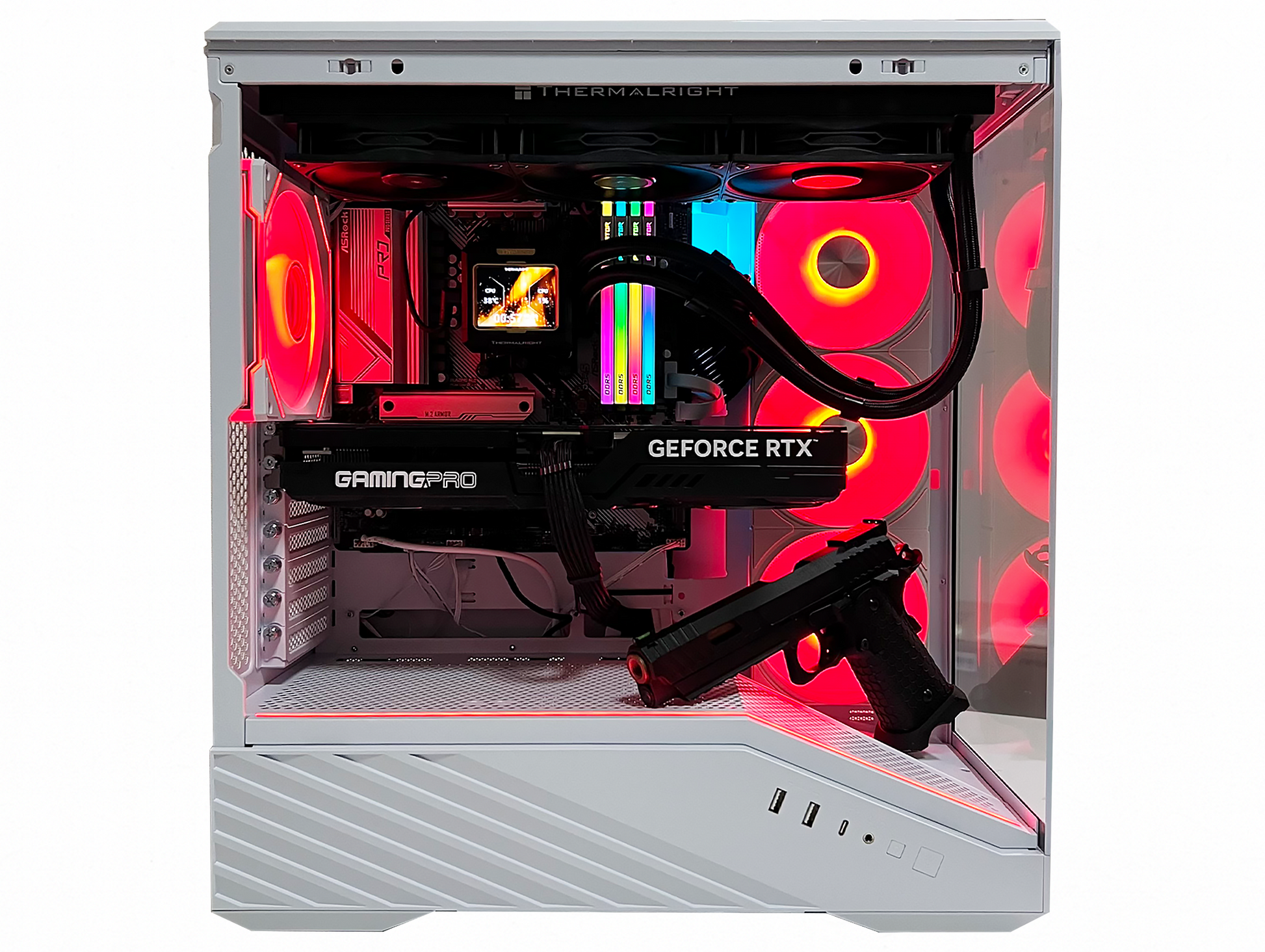 RTX5070 Ryzen7 7800X3D搭載ゲーミングPC、フィギュアが飾れる
